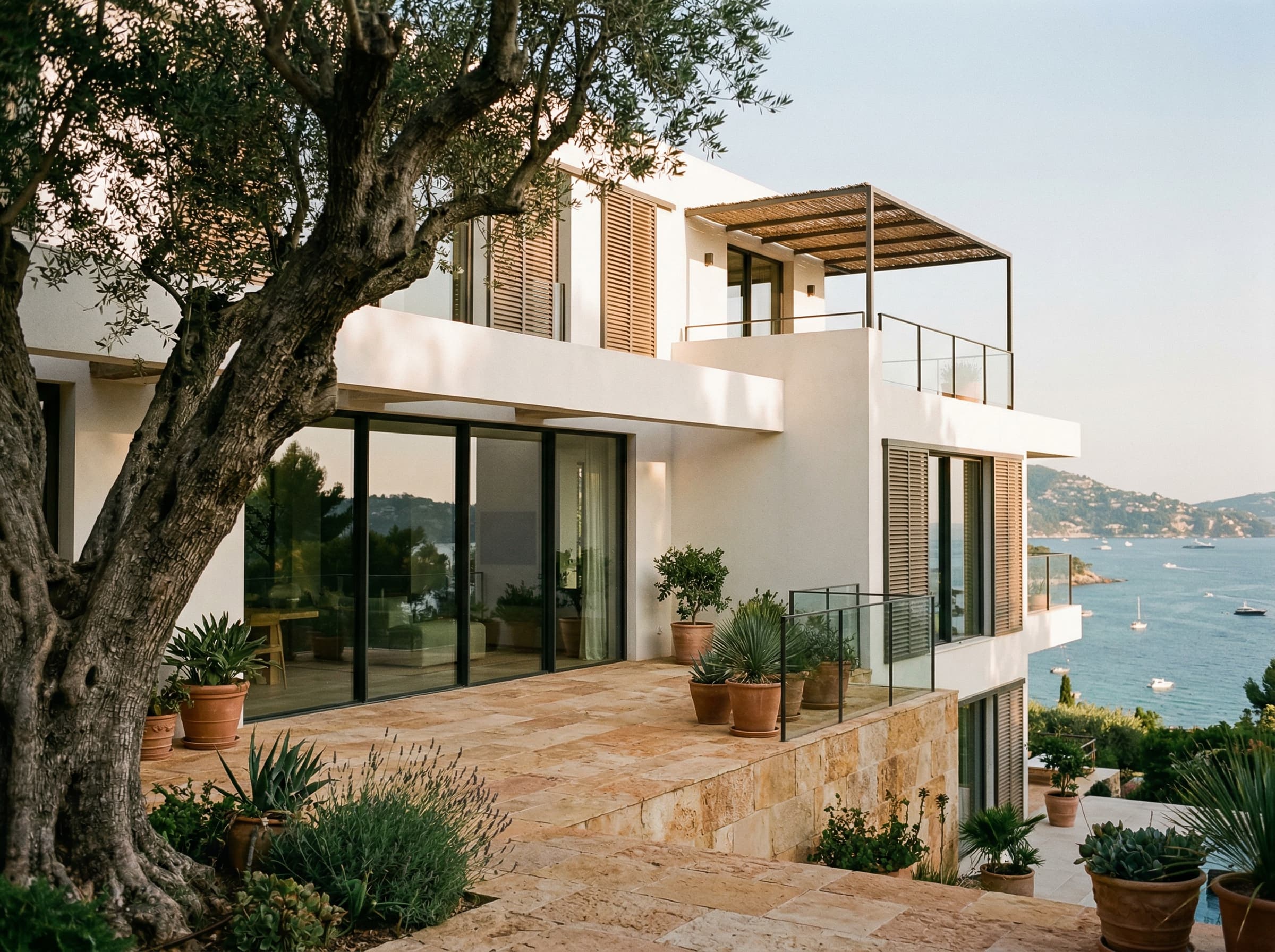 Villa Belvédère — Cap d'Antibes — vue mer panoramique — photo 2